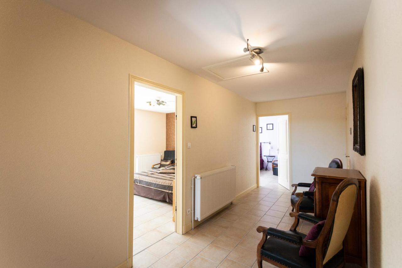 La Haye Gites Et Chambre D'Hotes アヴリイエ エクステリア 写真