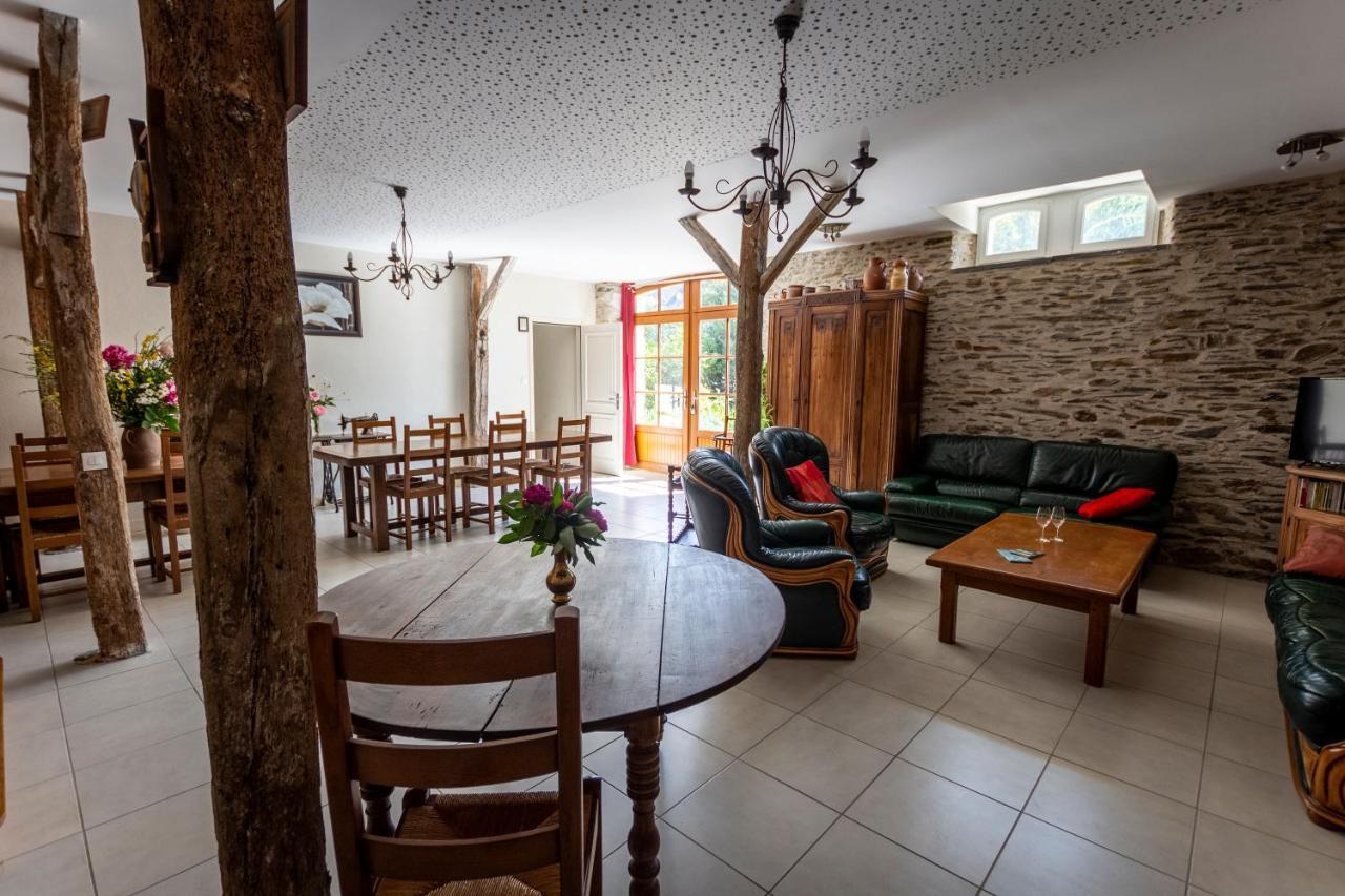 La Haye Gites Et Chambre D'Hotes アヴリイエ エクステリア 写真